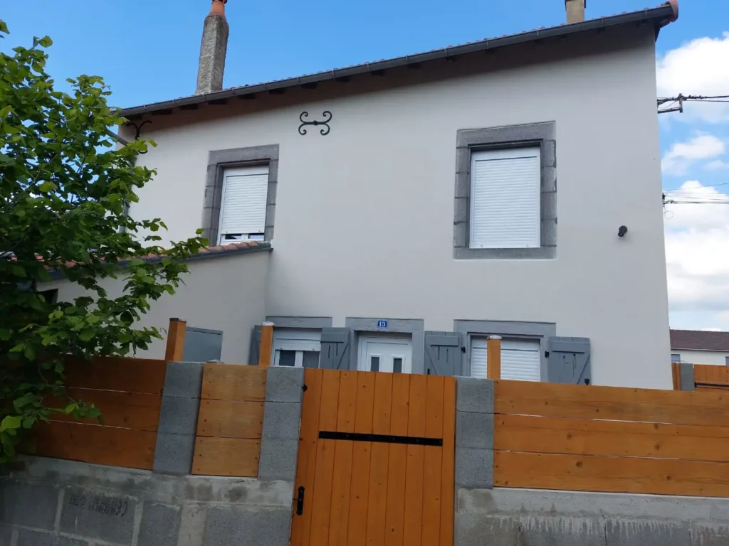 rénovation vieille bâtisse dans le Puy de Dôme